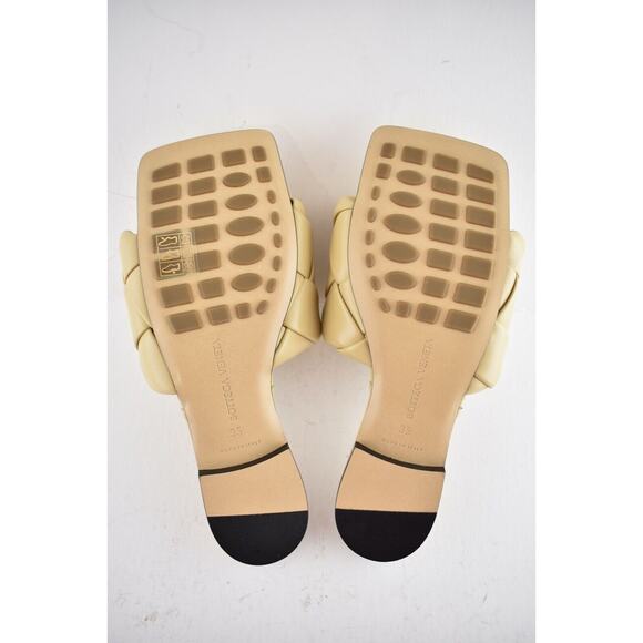 Bottega Veneta Lido Flat Slides Cane Sugar Beige Intrecciato Leather Sandal 35 - Picture 12 of 12